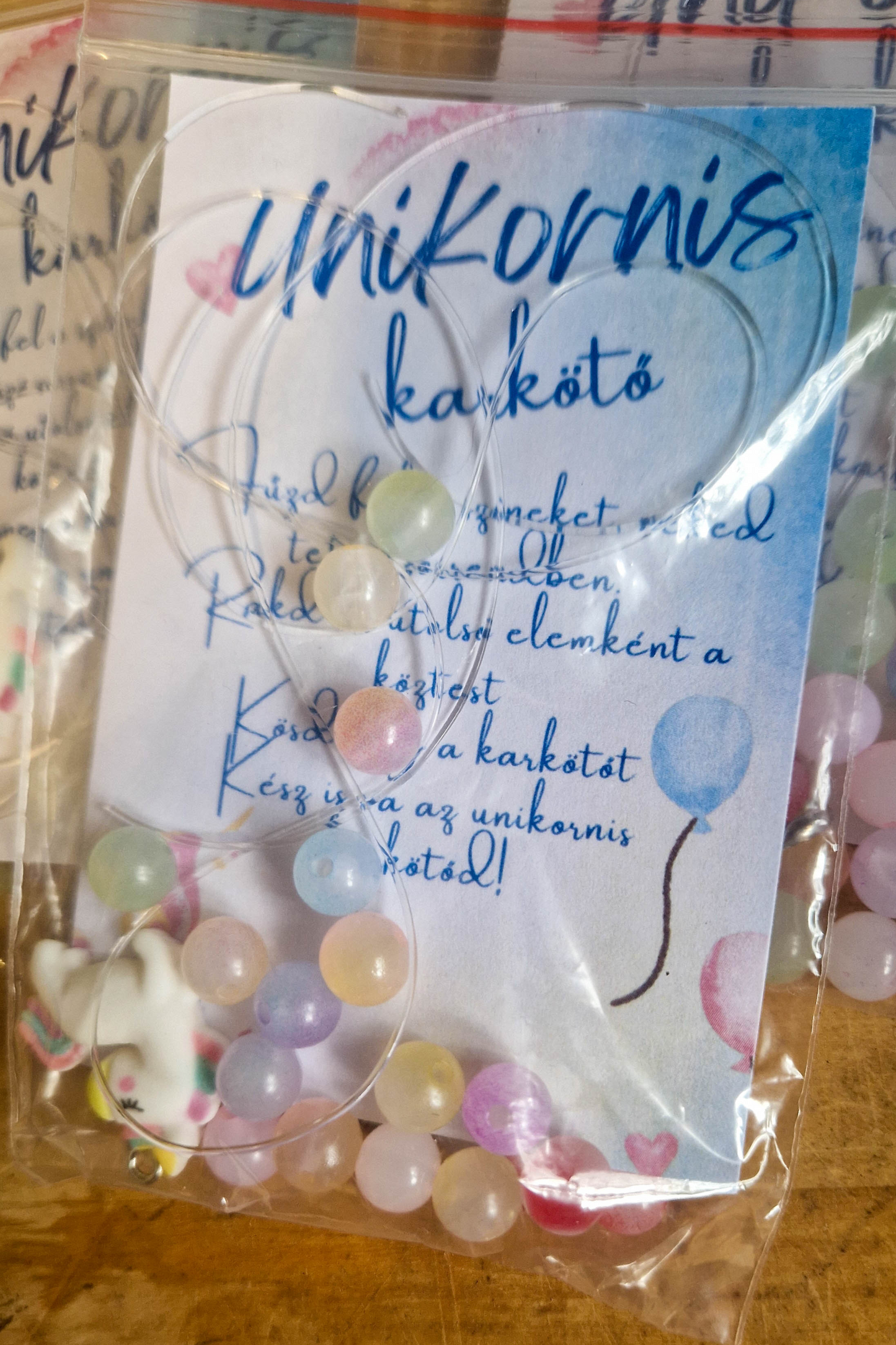 DIY fűzd magad Unikornis karkötő