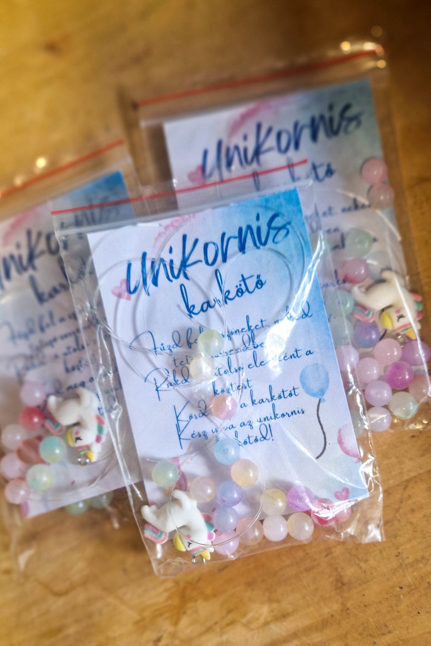 DIY fűzd magad Unikornis karkötő