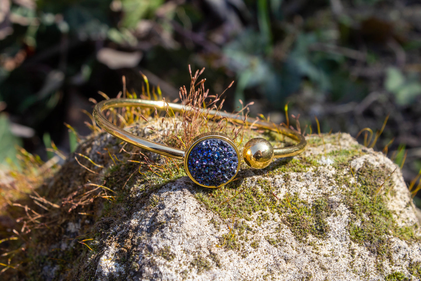 karkötő, druzi, cabochon, kék
