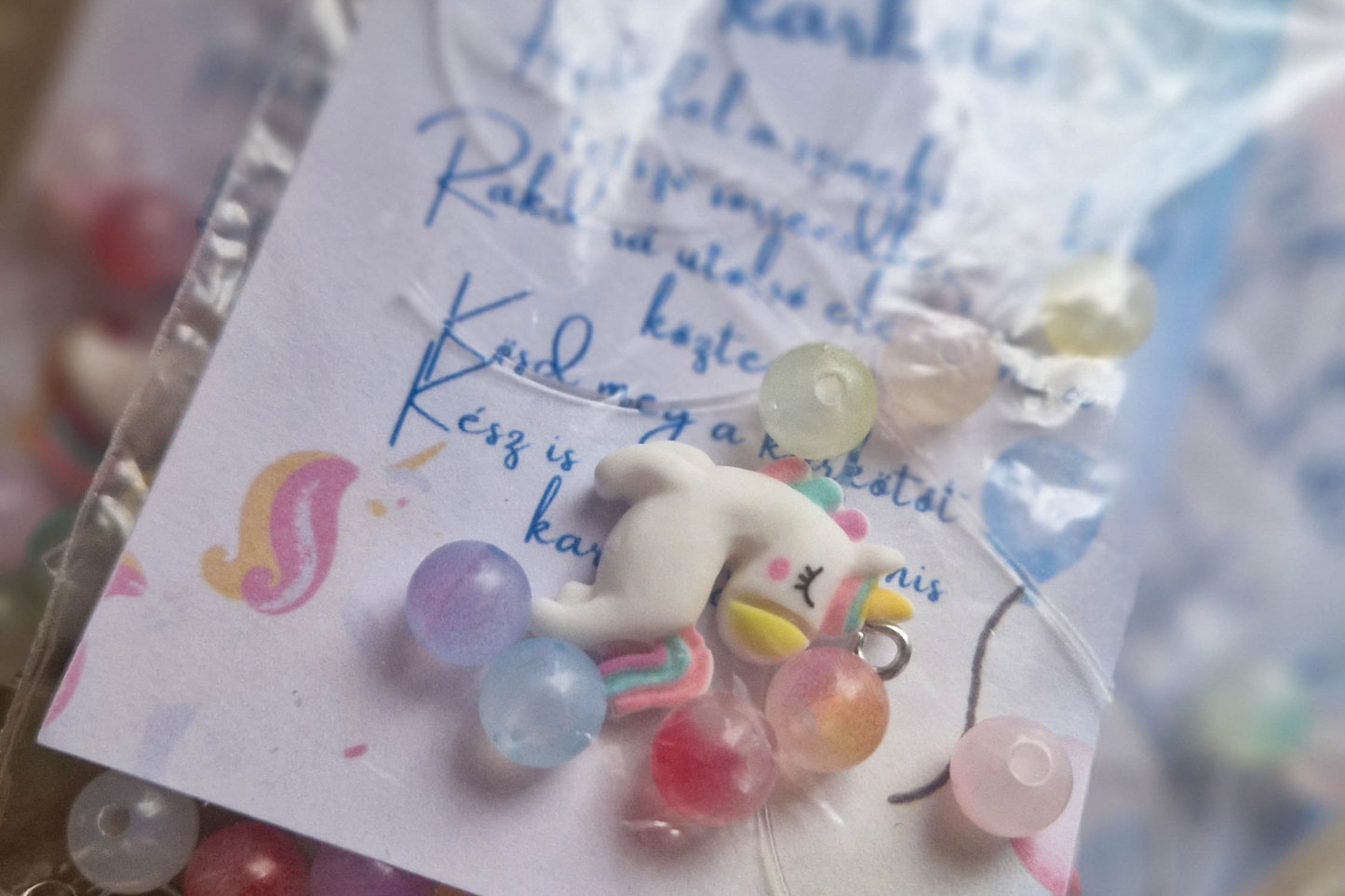 fűzd magad, diy, unikornis, ajándék