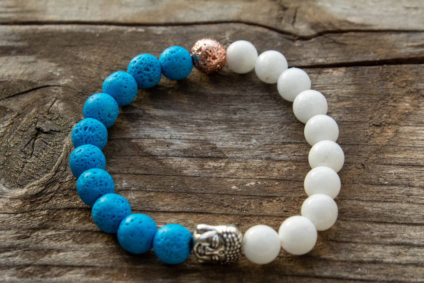 ezüst színű buddha köztes, charm, rosegold festett lávakő, tejkvarc, kék lávakő, ásványkarkötő, ásvány, karkötő, kézműves, kézzel készült, vásárolj hazait, Mónika Lilla Kincsestára