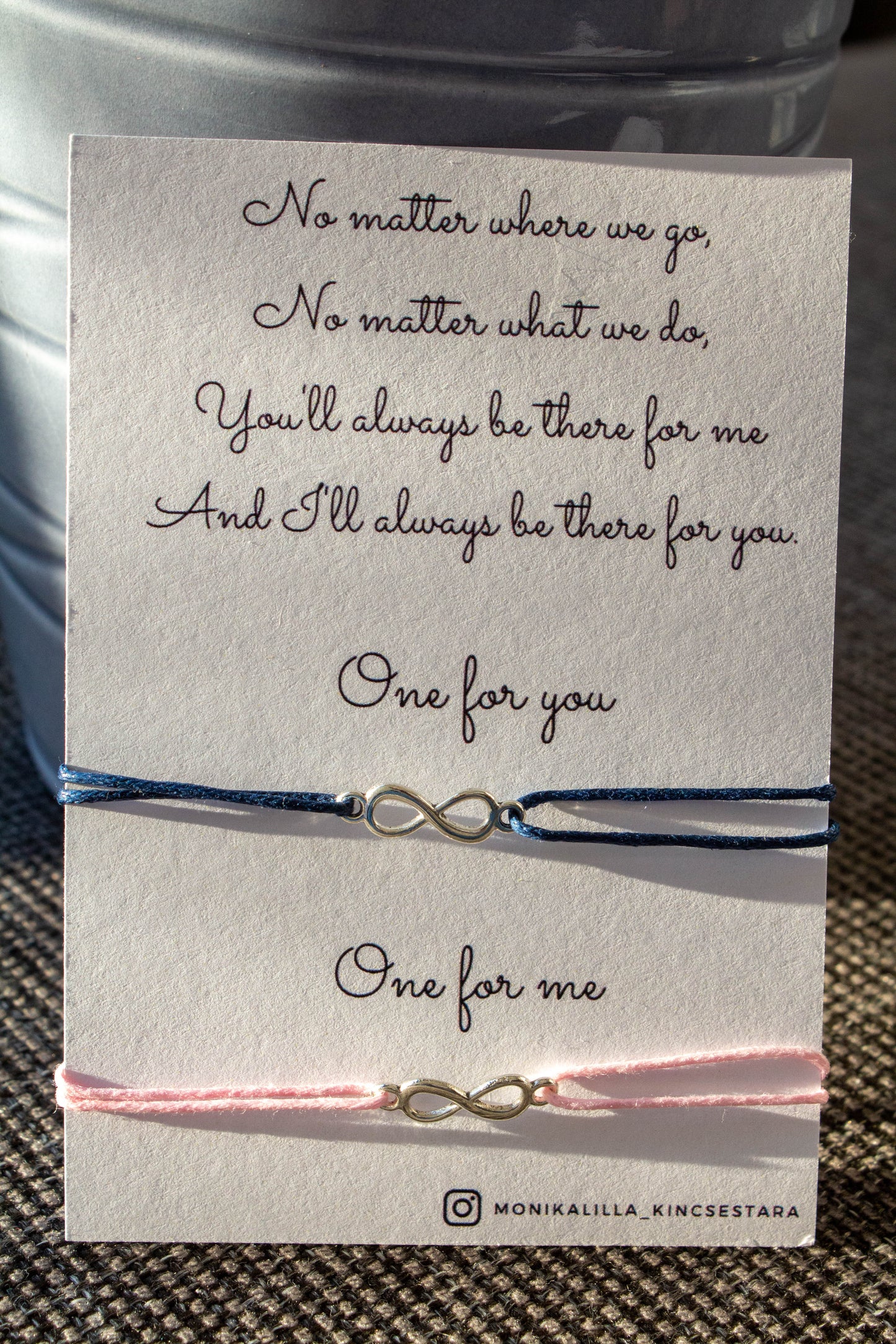 csúszócsomós karkötő, páros, pároknak, szerelem, szerlemeseknek, barátság karkötő, kézműves, kézzel készült, vásárolj hazait, Mónika Lilla Kincsestára, rózsaszín, kék, sötétkék végtelenjel