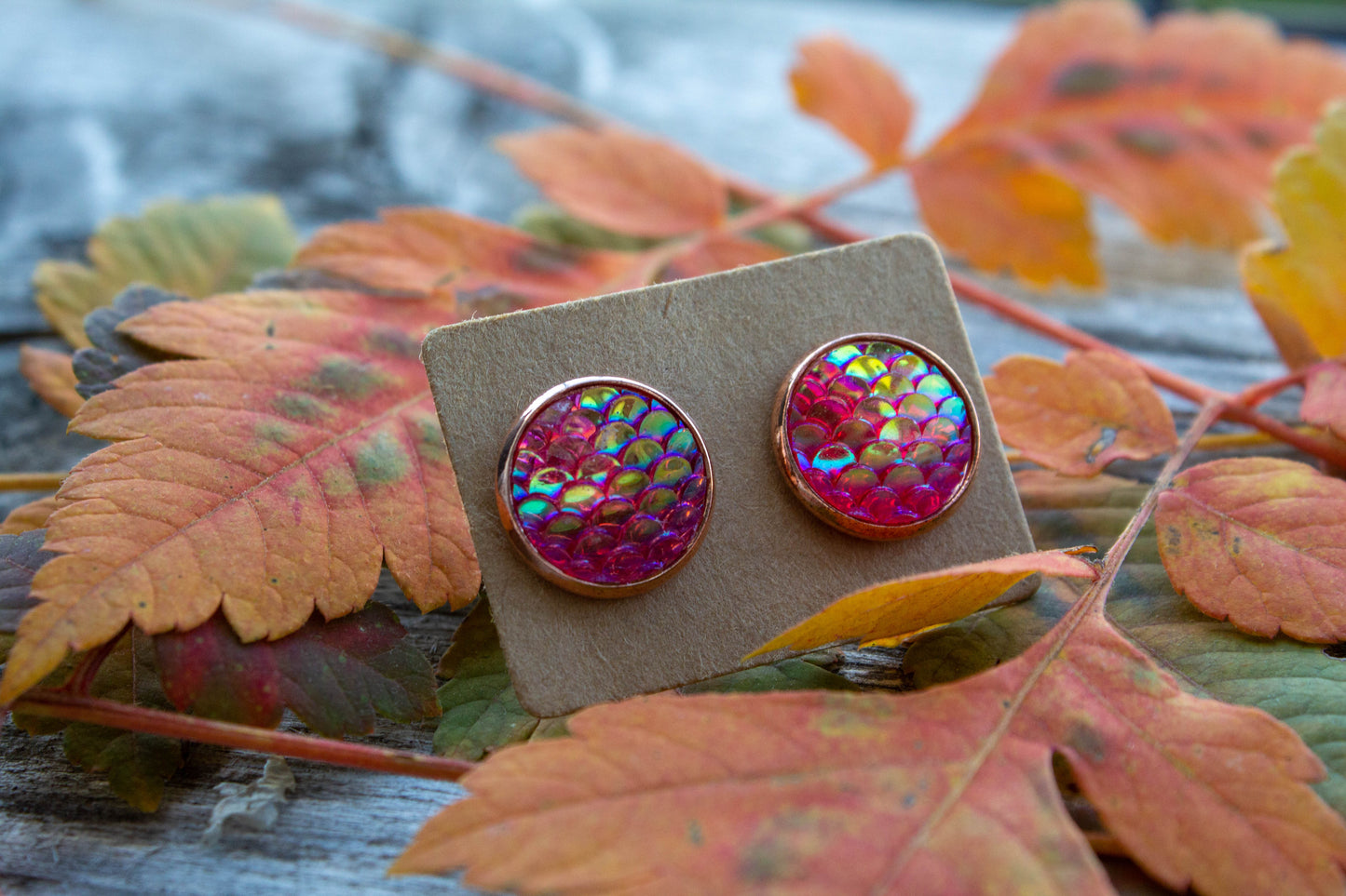 cabochon, kaboson, kabochon, caboson fülbevaló, kézműves, kézzel készült, 12mm, halpikkely, rosegold, ezüst színű, Mónika Lilla Kincsestára