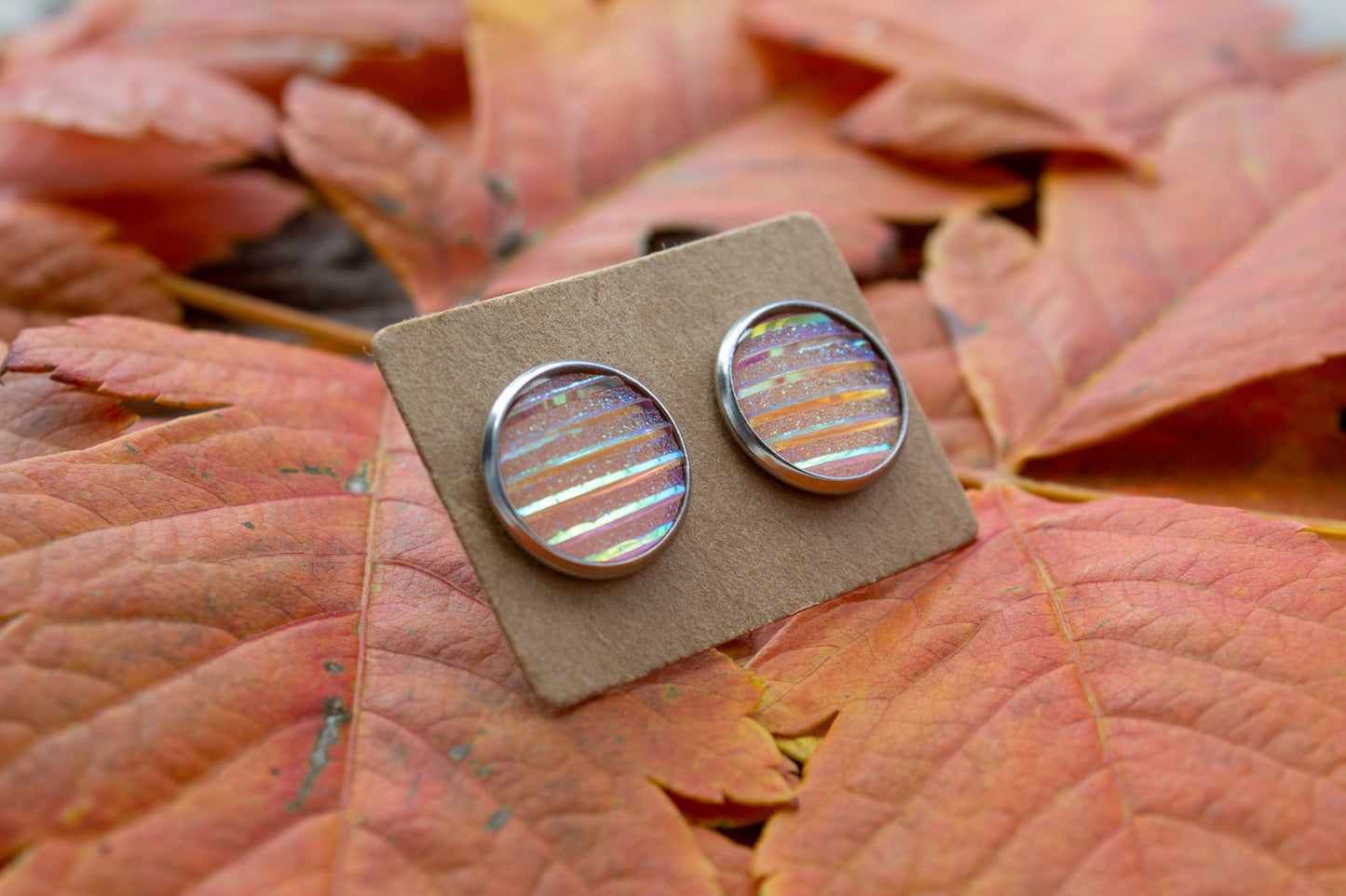 cabochon, kaboson, kézműves, fülbevaló, rosegold, ezüst színű, vásárolj hazait, kézzel készült, kaboson fülbevaló, Mónika Lilla Kincsestára, pötty fülbevaló