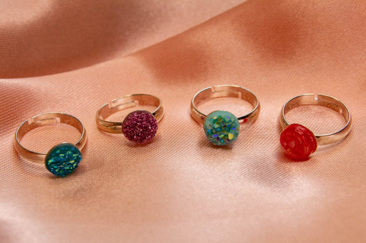 gyerekgyűrű, állítóható mérettel, több színben